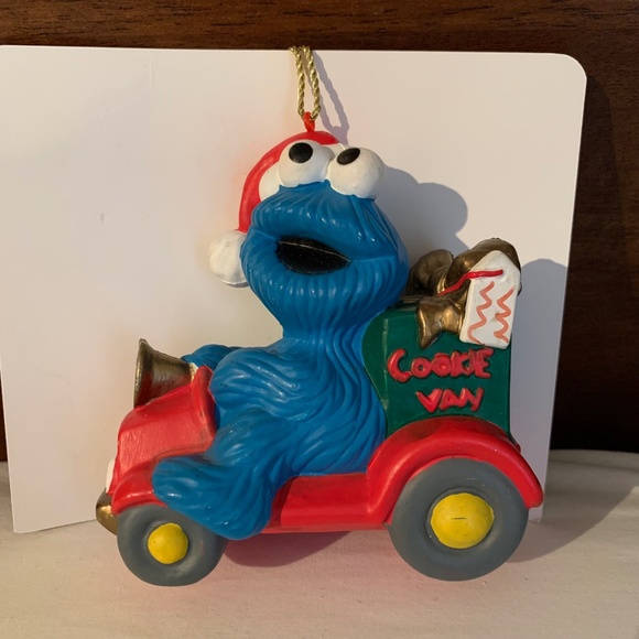 Vintage Sesame Street Cookie Monster,Oscar The Grouch & Winnie the Pooh Ornament - Picture 7 of 13